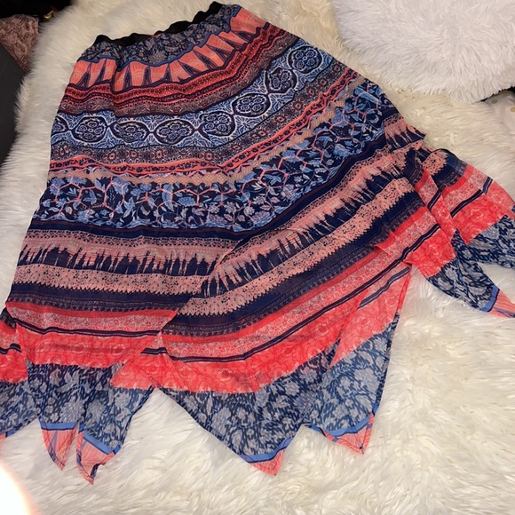 NWT Bebe print Maxi Skirt - Picture 4 of 11